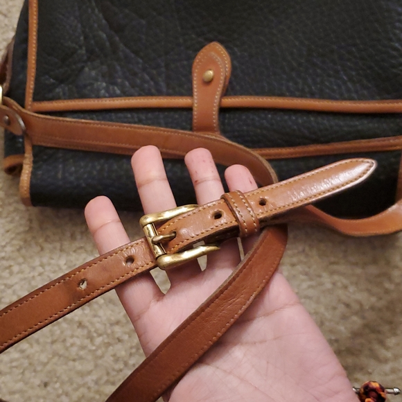 VTG Dooney & Bourke Pebble Leather Crossbody bag - Picture 9 of 11